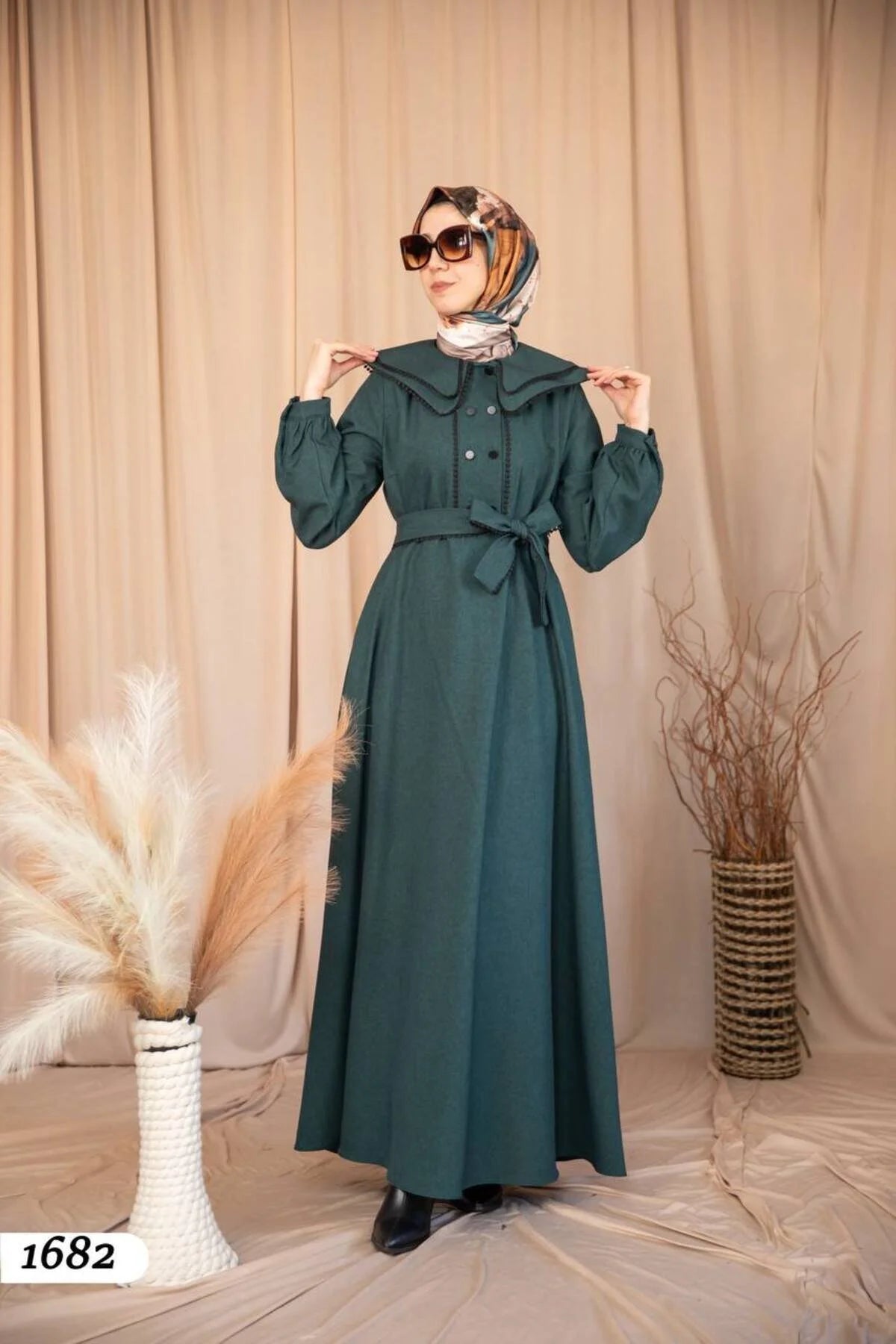 Kışlık Zarafet Elbisesi – Yeni Kışlık Sezonu 2025-2026