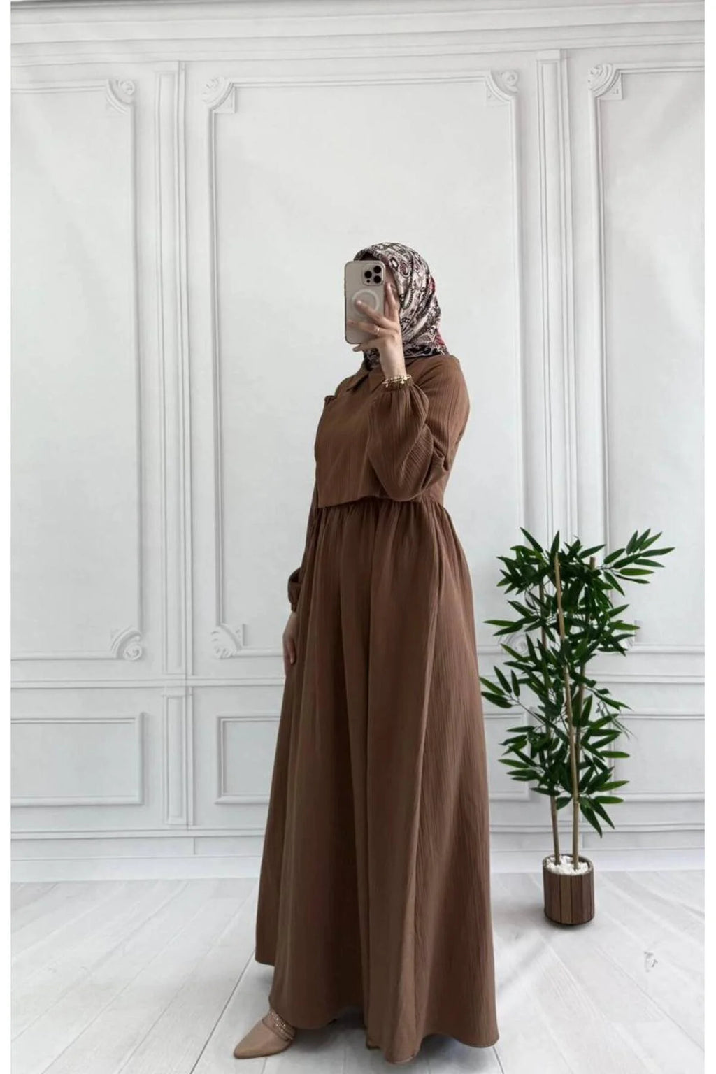 فستان موسلين أناقة الشتاء | موسم الشتاء الجديد 2025–2026