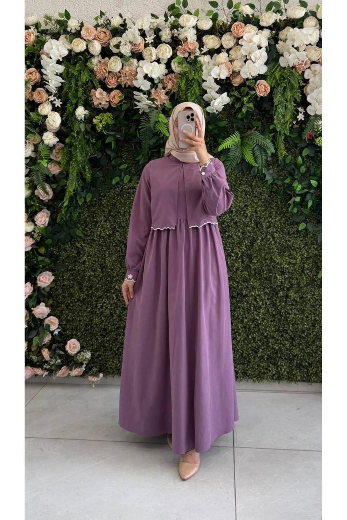 فستان شتوي أنيق بتفاصيل تطريز من Atika Moda | موسم الشتاء الجديد